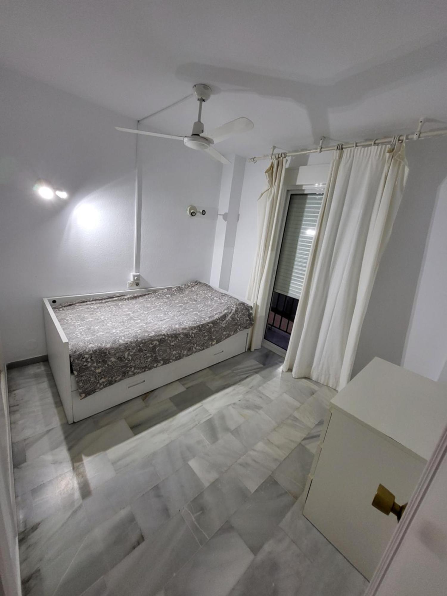 Erisa En Dos Min De La Playa, Puerto Marina Casa vacanze Torremolinos